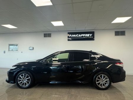 2020 Toyota Camry 2.5 Camry Hybrid €22,495 thumbnail