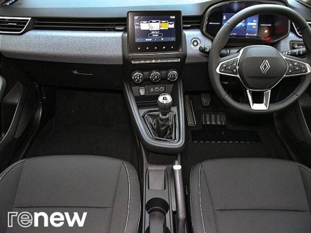 2025 Renault Clio - view 2