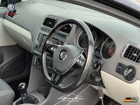 2015 Volkswagen Polo - thumbnail 24