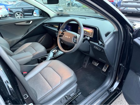 2024 Kia Niro - thumbnail 6