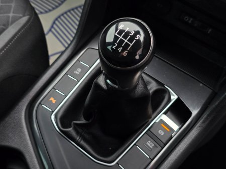 2017 Volkswagen Tiguan - thumbnail 21