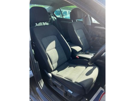 2022 Volkswagen Passat - thumbnail 8