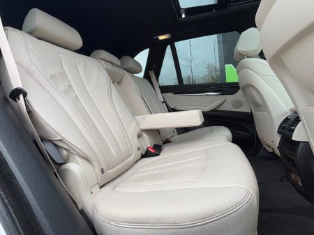 2017 BMW X5 - thumbnail 12