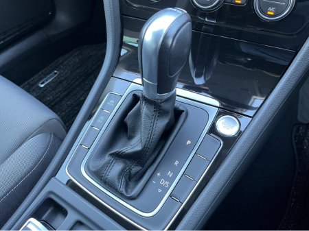 2018 Volkswagen Golf 1.4 HIGHLINE, AUTOMATIC €18,950 thumbnail