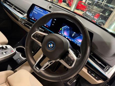 2025 BMW X1 25e M-SPORT PRO X-DRIVE=IVORY LEATHER//HUGE SPEC//AS NEW=2 YEAR BMW WARRANTY=TAILORED FINANCE PACKAGES AVAILABLE=TRADE IN'S WELCOME €53,995 thumbnail