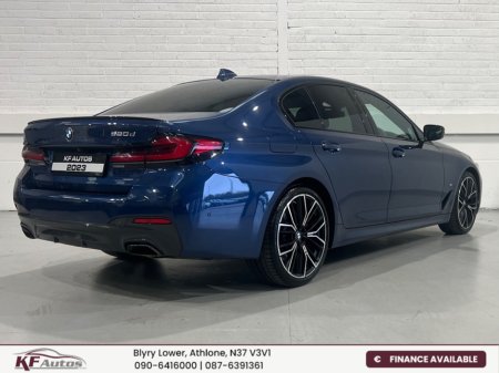 2023 BMW 5 Series - thumbnail 6