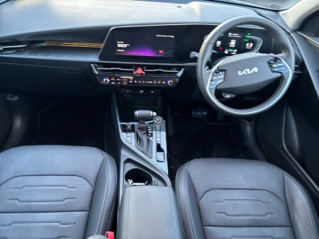 2025 Kia Niro HEV SEM €37,950 thumbnail