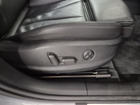 2019 Audi A3 SPORT LUXURY PACK**1.4 TFSI AUTO**FULL LEATHER**FULL ELECTRIC HEATED SEATS**FACELIFT SPORT MODEL**APPLE AND ANDROID CARPLAY**DIGITAL DASH**IRISH MAPS**KEYLESS ENTRY**WARRANTY AVAILABLE**FINANCE €21,949 thumbnail