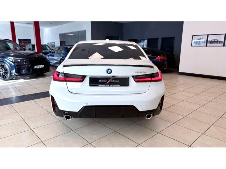 2025 BMW 3 Series - thumbnail 31