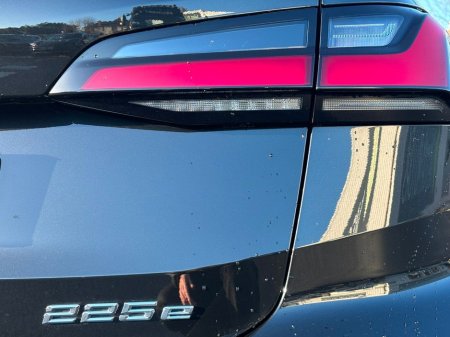 2024 BMW 2 Series 225 E M SPORT X DRIVE PHEV €37,995 thumbnail