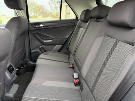 2023 Volkswagen T-Roc - thumbnail 19