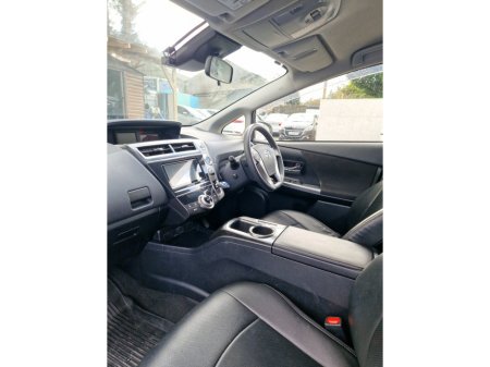 2019 Toyota Prius Alpha 7 seater self charging Hybrid €22,450 thumbnail