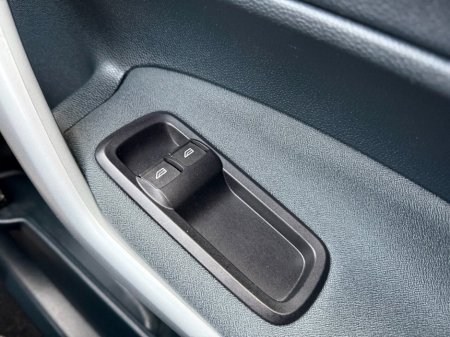 2012 Ford Fiesta 1.25 Edge Hatchback 5dr Petrol Manual (124 g/km, 59 bhp) thumbnail