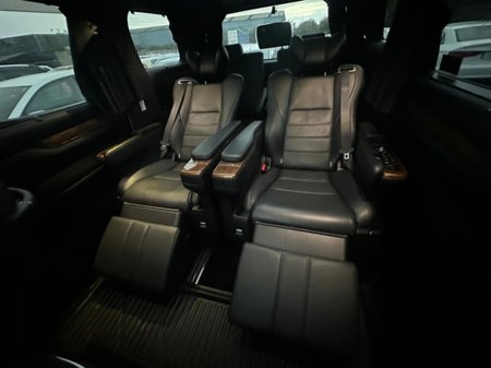 2015 Toyota Alphard Executive Lounge 2.5 Petrol Hybrid €38,995 thumbnail