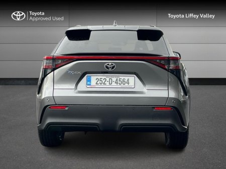 2025 Toyota bZ4X BZ4X SPORT FWD €38,950 thumbnail