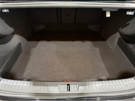 2020 Volkswagen Passat - thumbnail 15