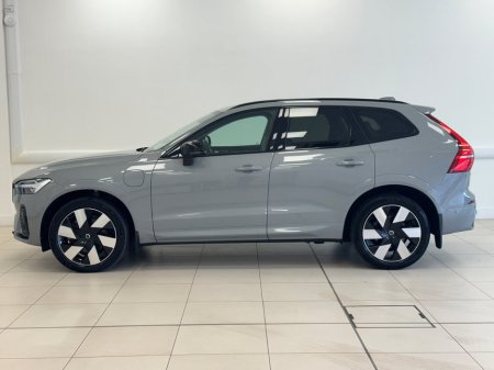 2024 Volvo XC60 - thumbnail 4