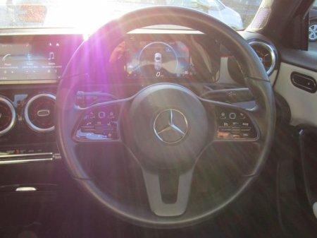 2019 Mercedes-Benz A Class A 180 5DR Auto €24,950 thumbnail