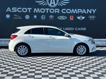 2016 Mercedes-Benz A Class - thumbnail 6