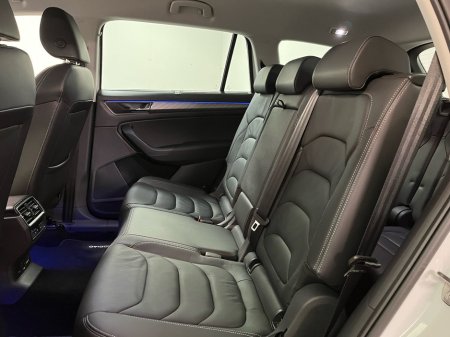 2024 Skoda Kodiaq Style 7 Seat DSG 2.0TDI 150BHP - Reversing Camera - Sat Nav - Climate Control - Heated Seats - Cruise Control - Apple CarPlay/Android Auto €55,950 thumbnail