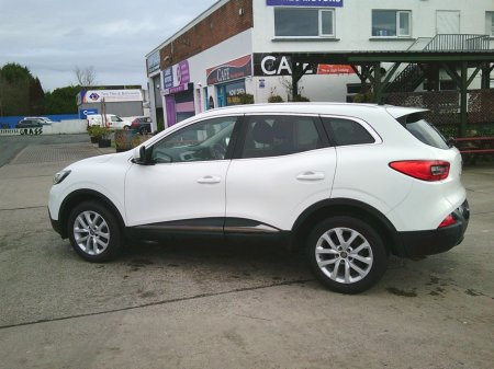 2017 Renault Kadjar - thumbnail 3