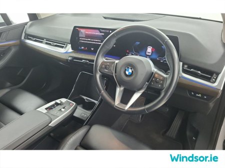 2023 BMW 2 Series 220i Luxury Auto €32,995 thumbnail