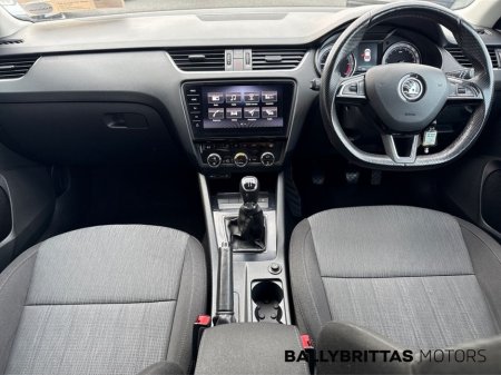 2017 Skoda Octavia - thumbnail 6