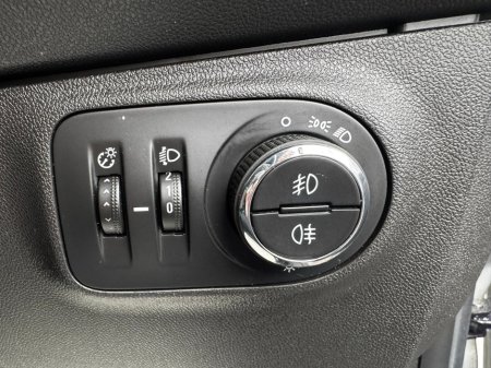 2017 Opel Corsa - thumbnail 16