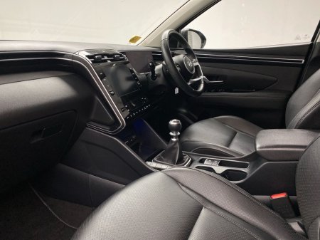 2024 Hyundai Tucson - view 2