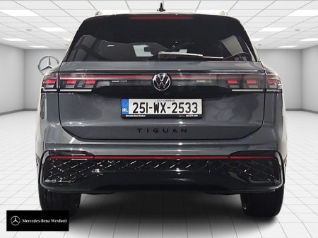 2025 Volkswagen Tiguan 2.0TDI R-Line 150BHP DSG €57,950 thumbnail