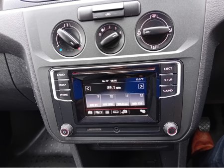 2018 Volkswagen Caddy - thumbnail 18