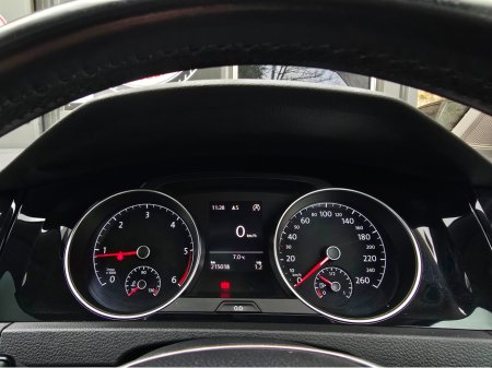 2016 Volkswagen Golf - thumbnail 23