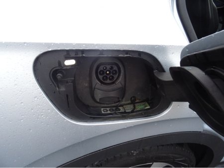 2022 Volkswagen ID.4 - thumbnail 9