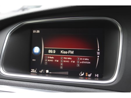 2017 Volvo V40 - thumbnail 13