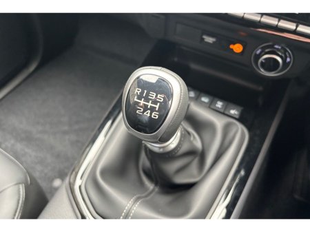 2025 Isuzu D-MAX - thumbnail 16