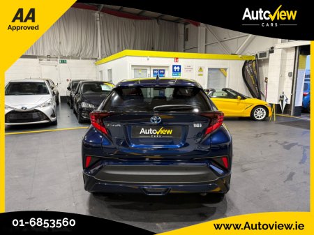 2021 Toyota C-HR 1.8 Self-Charging Hybrid Automatic. AA APPROVED // FINANCE & NATIONWIDE DELIVERY AVAILABLE // SIMI DEALER €24,995 thumbnail