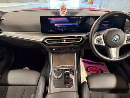 2023 BMW 3 Series - thumbnail 13