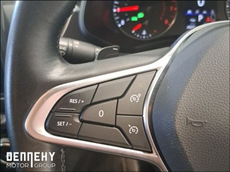 2023 Renault Arkana TCe 140 Auto evolution €26,995 thumbnail