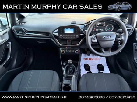 2018 Ford Fiesta - thumbnail 11