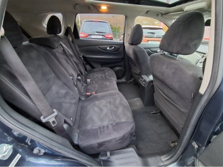 2014 Nissan X-Trail - thumbnail 16