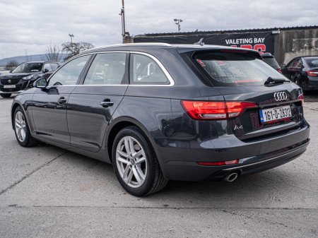 2016 Audi A4 - thumbnail 15