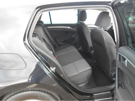 2016 Volkswagen Golf - thumbnail 5