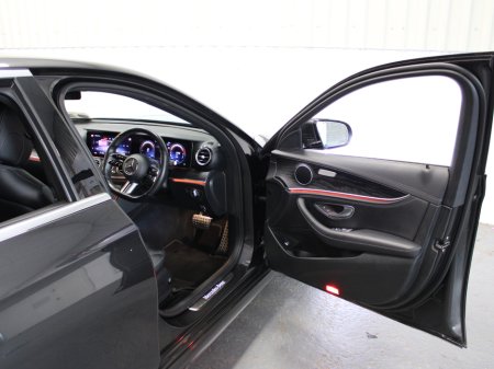 2021 Mercedes-Benz E Class - thumbnail 22