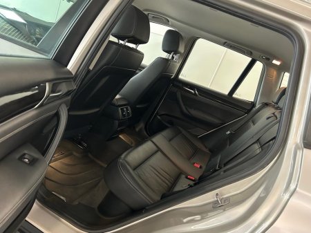 2018 BMW X3 - thumbnail 9