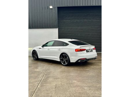 2022 Audi A5  €40,995 thumbnail