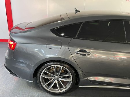 2020 Audi A5 SPORTBACK 35 TDI 163 S 4DR A S-TRONIC LINE €28,950 thumbnail