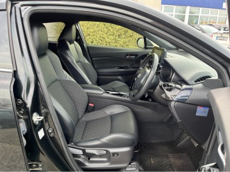 2021 Toyota C-HR - thumbnail 9