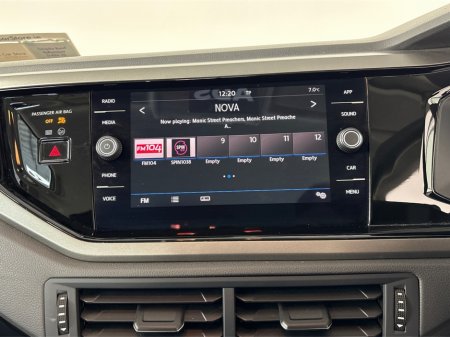 2018 Volkswagen Polo NEW NCT COMFORTLINE 1.0 MANUAL**MULTIFUNCTIONAL STEERING WHEEL**TOUCH SCREEN MEDIA DISPLAY**PARKING SENSORS**APPLE CARPLAY**BLACK CLOTH INTERIOR**SEMI DIGITAL DASH**ISOFIX**FINANCE AVAILABLE** €14,495 thumbnail