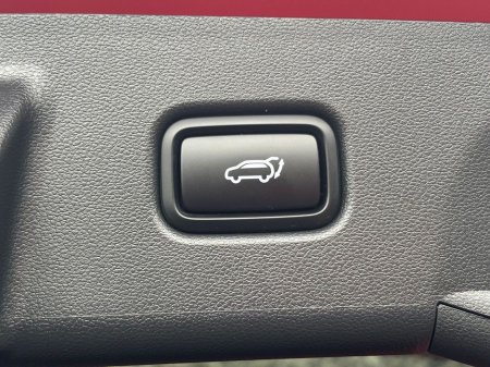 2025 Hyundai Tucson 1.6T Plug-in Hybrid N Line 5dr Auto €40,200 thumbnail