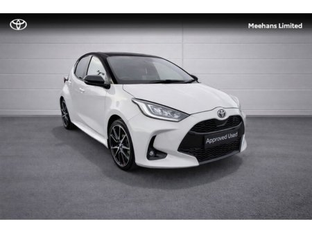 2023 Toyota Yaris - thumbnail 1
